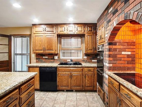 Kitchen, Entry Main House