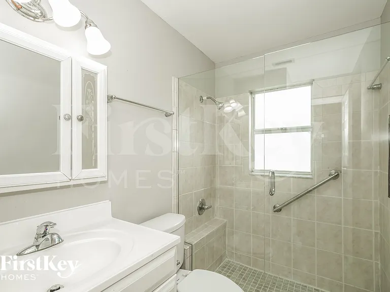 6807 S Cortez Ave — Photo 14