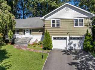 4 Mark Drive, Rye Brook, NY 10573