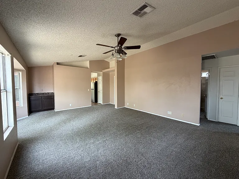 23619 N 36th Dr — Photo 9