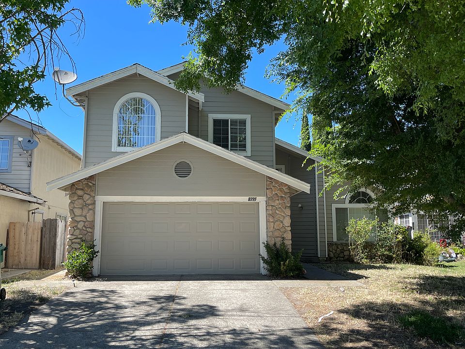 1st image of 8795 Deer Creek Cir