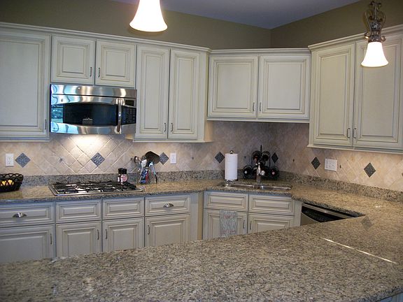 2nd image of 60 Maple St APT 30