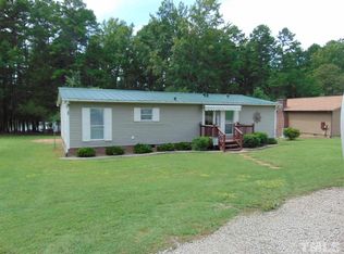 17 Wolf Pack Ln, Henderson, NC 27537