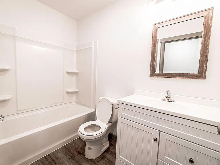 405 E Auklet Ave #8 — Photo 3