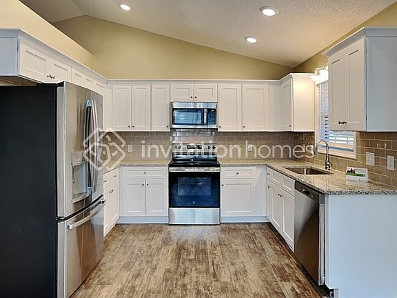 5th image of 1662 Barbara Ann Cir