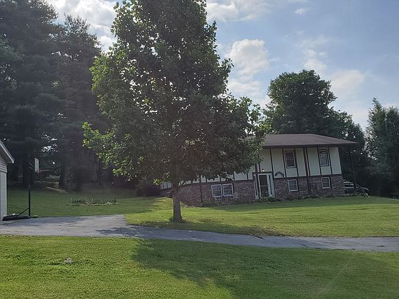 5th image of 232 Rolling Hills Dr
