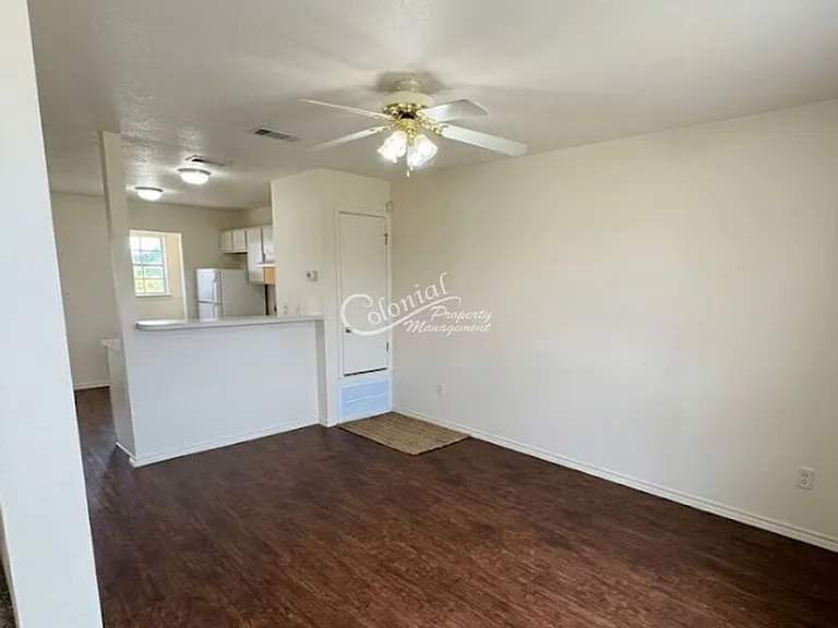3902 Gus Dr #A — Photo 3