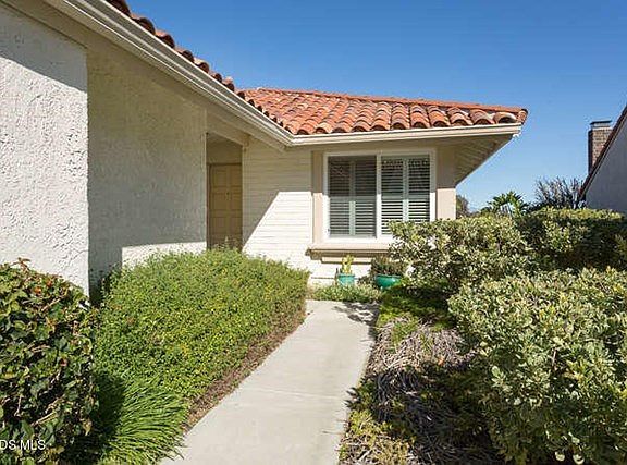 Blue Oak Ave Thousand Oaks CA-small-002-