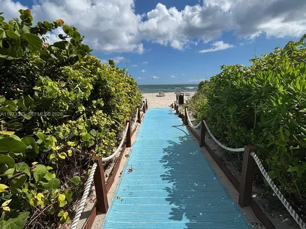 2080 S Ocean Dr APT 308, Hallandale, FL 33009