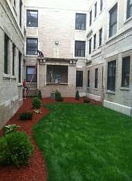 1st image of 805 E Drexel Sq Unit 2i