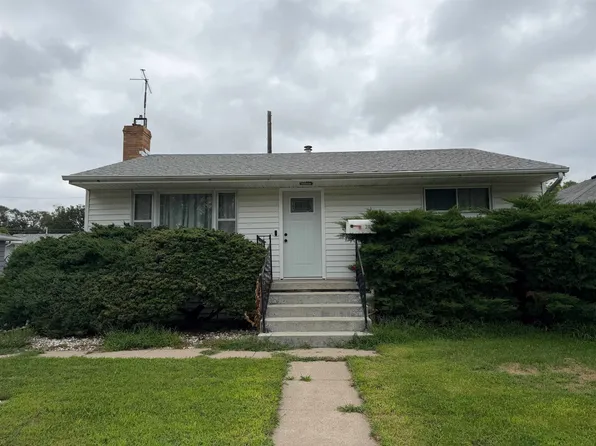 205 S 15th St, Norfolk, NE 68701