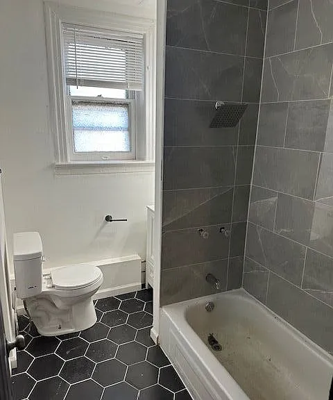 3630 Iowa Ave #1F — Photo 5