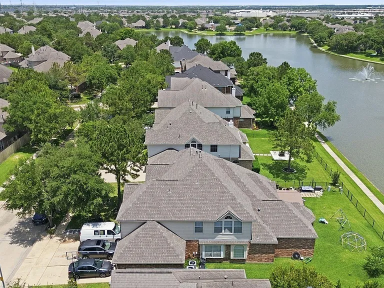 10926 Wynfield Springs Dr — Photo 43