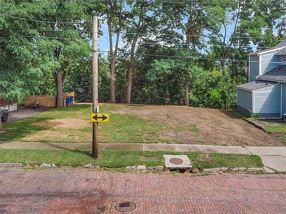 4th image of 2863 W 12th St