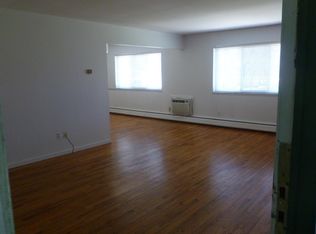 4113 Telegraph Rd E #113-101, Bloomfield Hills, MI 48302