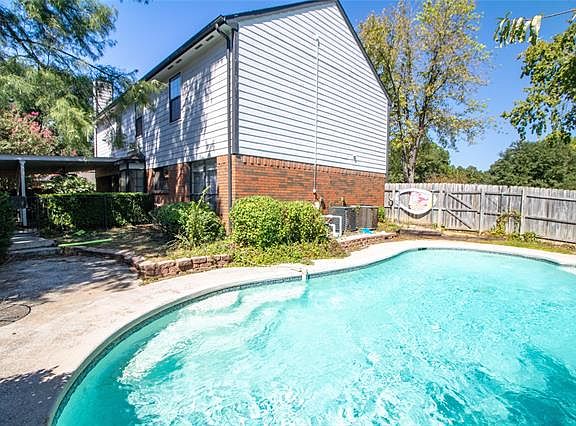 4th image of 1421 Mimosa Ct