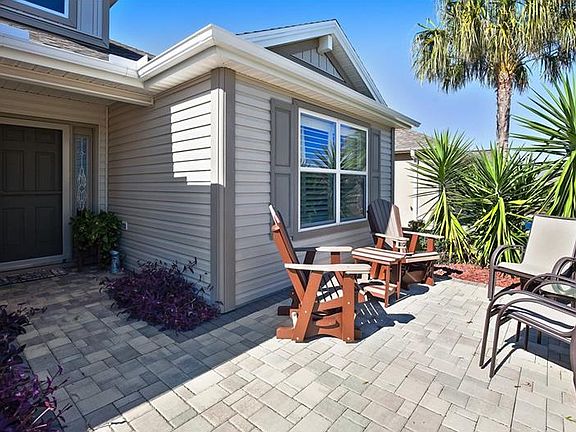 3rd image of 3273 Mayberry Ct