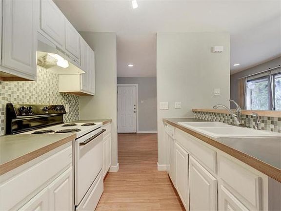 2nd image of 2124 Burton Dr APT 208