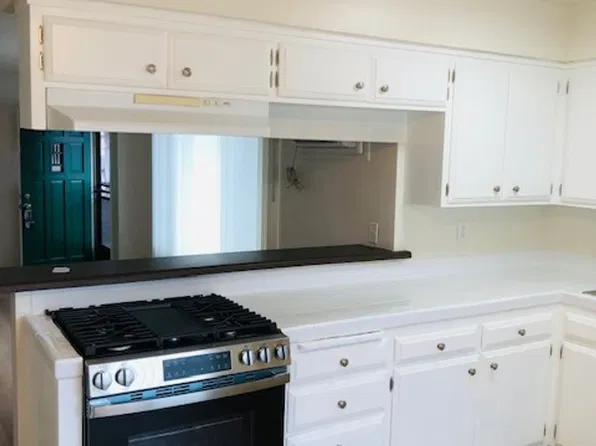 10611 Western LLC, 10611-17 Western Ave #202, Downey, CA 90241