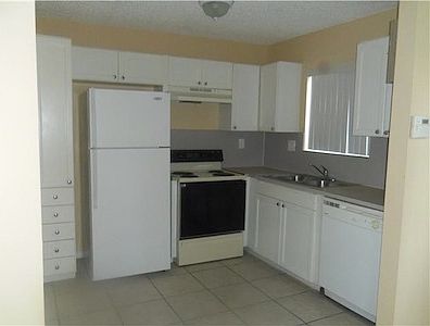 3rd image of 18772 SW 100th Ave #18772
