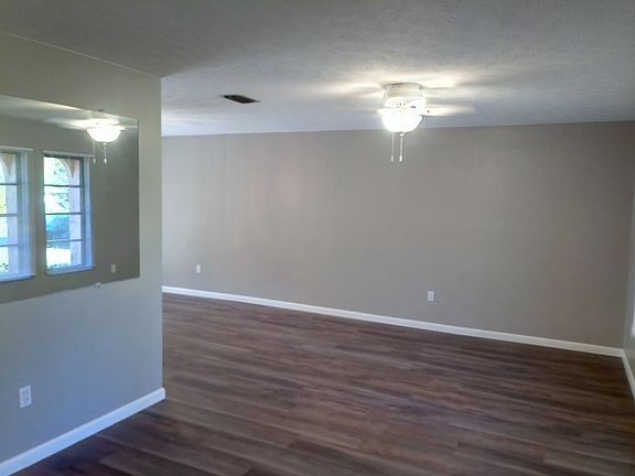 3rd image of 3741 Citrus St