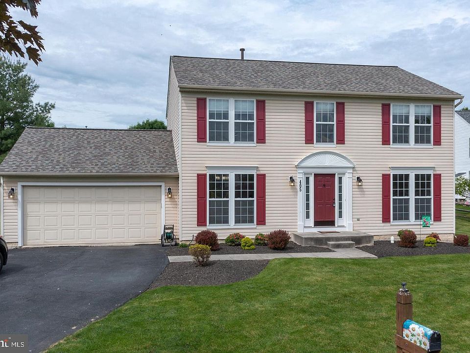 1st image of 405 McClellan Dr