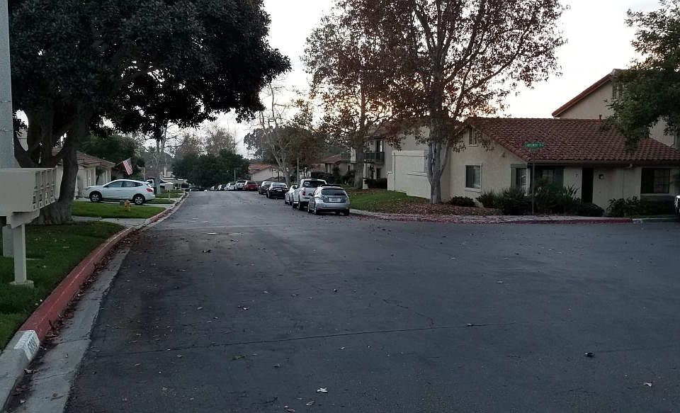 1st image of 6896 Peach Tree Rd