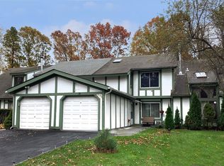 143 Eagle Hill Ct, Middle Island, NY 11953