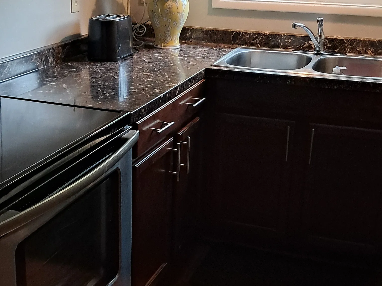 513 W Tucson Ave — Photo 4