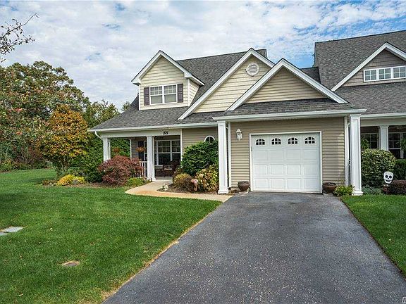 2nd image of 88 Stoneleigh Dr