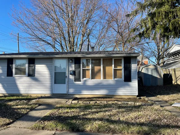 210 W 6th St, Rushville, IN 46173