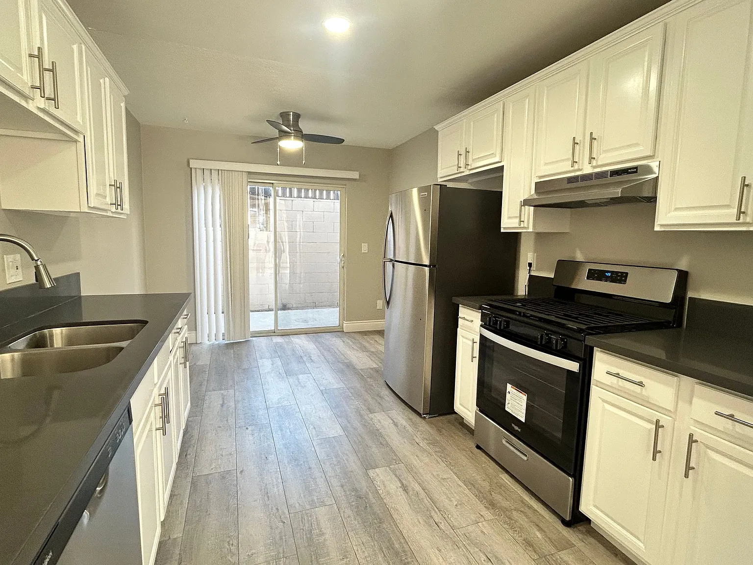 Palm View Apartments in Azusa — Photo 3