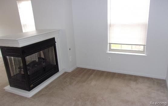 4th image of 417 Boardwalk Dr