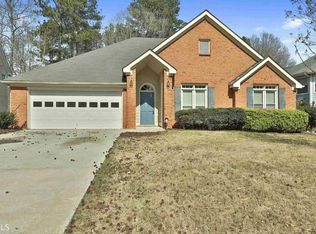 12174 Olmstead Dr, Fayetteville, GA 30215