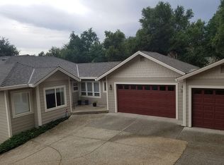 18998 Jayhawk Dr, Penn Valley, CA