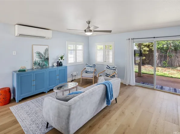 94-1037 Pumaia Pl, Waipahu, HI 96797