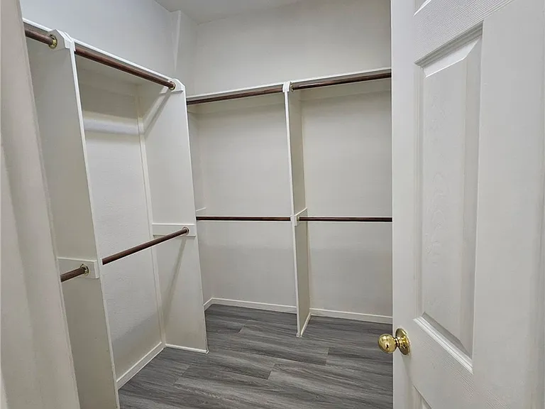 10922 Moonbeam Glow Ln — Photo 17