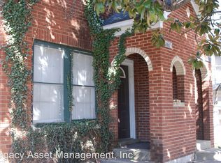 616 W Lafayette St APT 2, Fayetteville, AR 72701