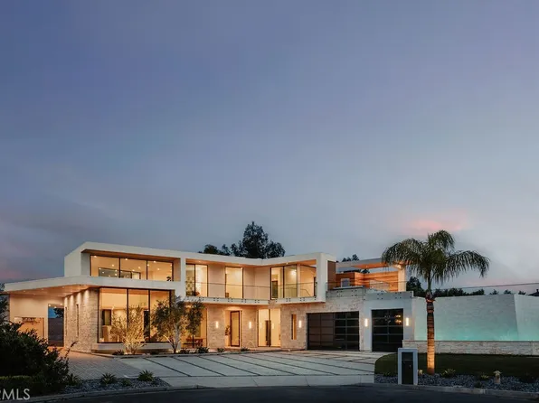 18808 Canyon Crest Dr, Villa Park, CA 92861