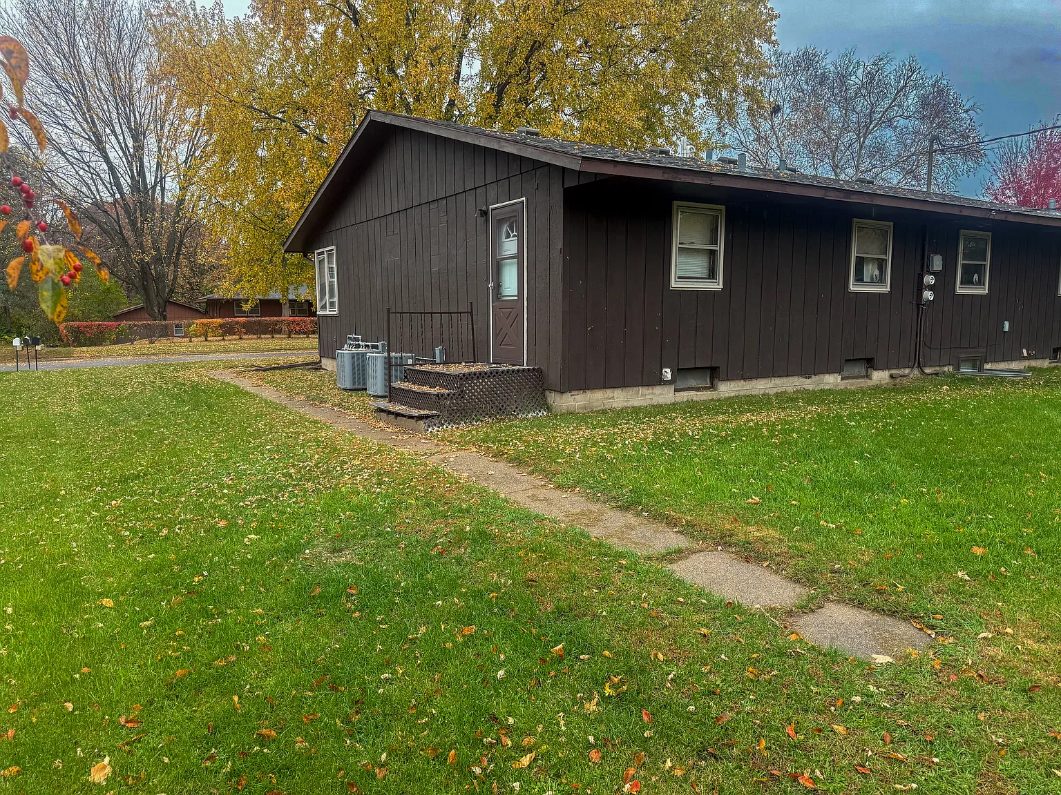 2 bed, 1536 sqft, $1,450 — Photo 2