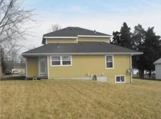 11701 E 75th St, Raytown, MO 64138