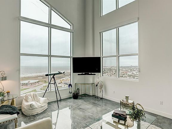5th image of 500 Seawall Blvd Unit 1406