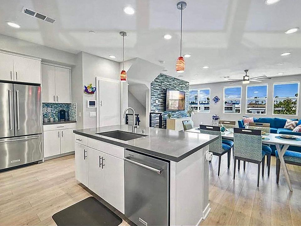 1st image of 1573 Vista Del Mar Way