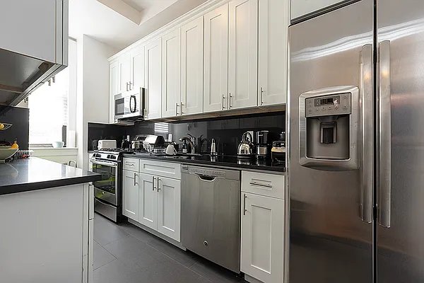 Rented by Rita S Citrin, LREB | media 28