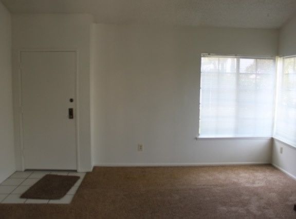 2nd image of 10711 Mountain View Ave