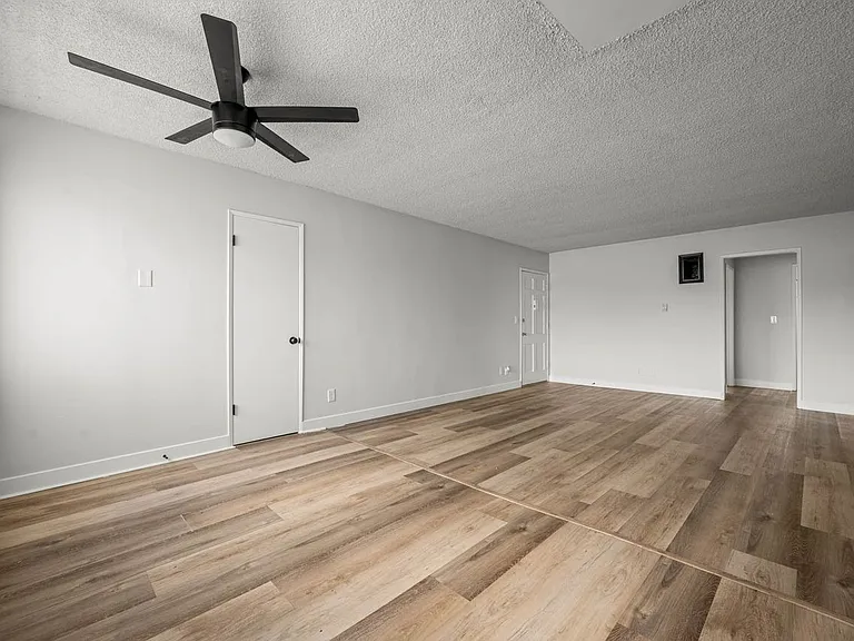 1513 S 2nd Ave #8 — Photo 6