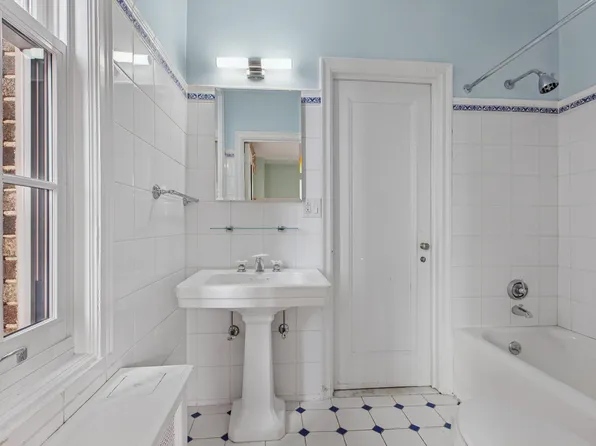 1170 Fifth Avenue image 15 of 16