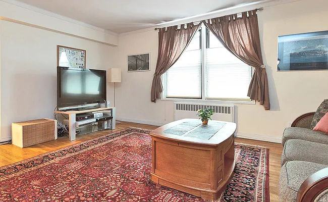 Sold by Calabrese Real Estate | media 20