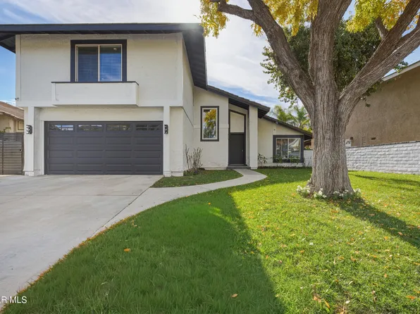 20448 Calhaven Dr, Santa Clarita, CA 91390