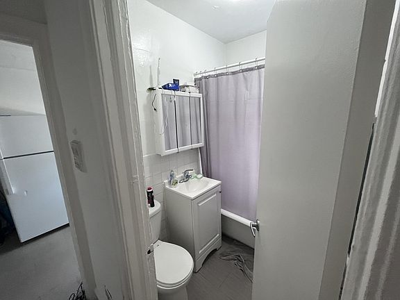 4th image of 4728 S Woodlawn Ave #D